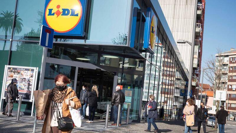 Junte-se à Família Lidl: Vagas Disponíveis para Pessoas Talentosas